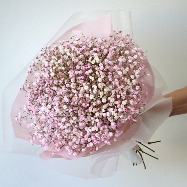 Букет цветов "Нежность гипсофилы"